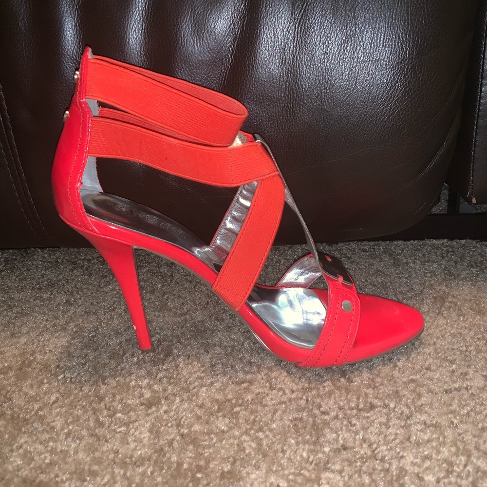 Guess High Heels
